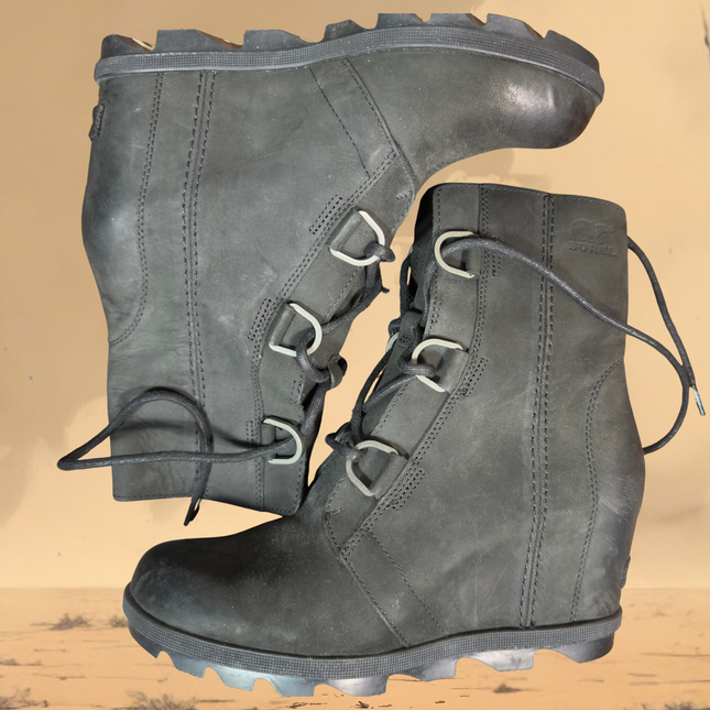 PreLoved Sorel Women's Black Leather Lace Up Wedge Heel Ankle Boots Size 9.5 Heal 3.5