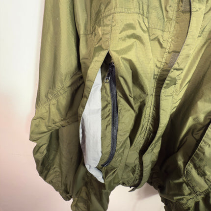 Marmot Men's Olive Green Lightweight Rain Jacket Hooded Size M Heavy Use