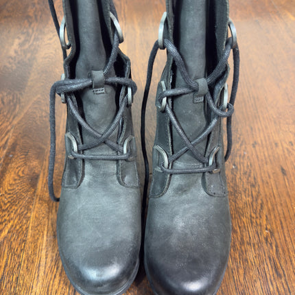 Sorel Women's Black Leather Lace Up Wedge Heel Ankle Boots Size 9.5 Heal 3.5